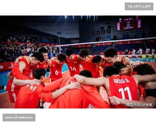 2008年北京奥运会中国男排拼搏历程与团队精神展现